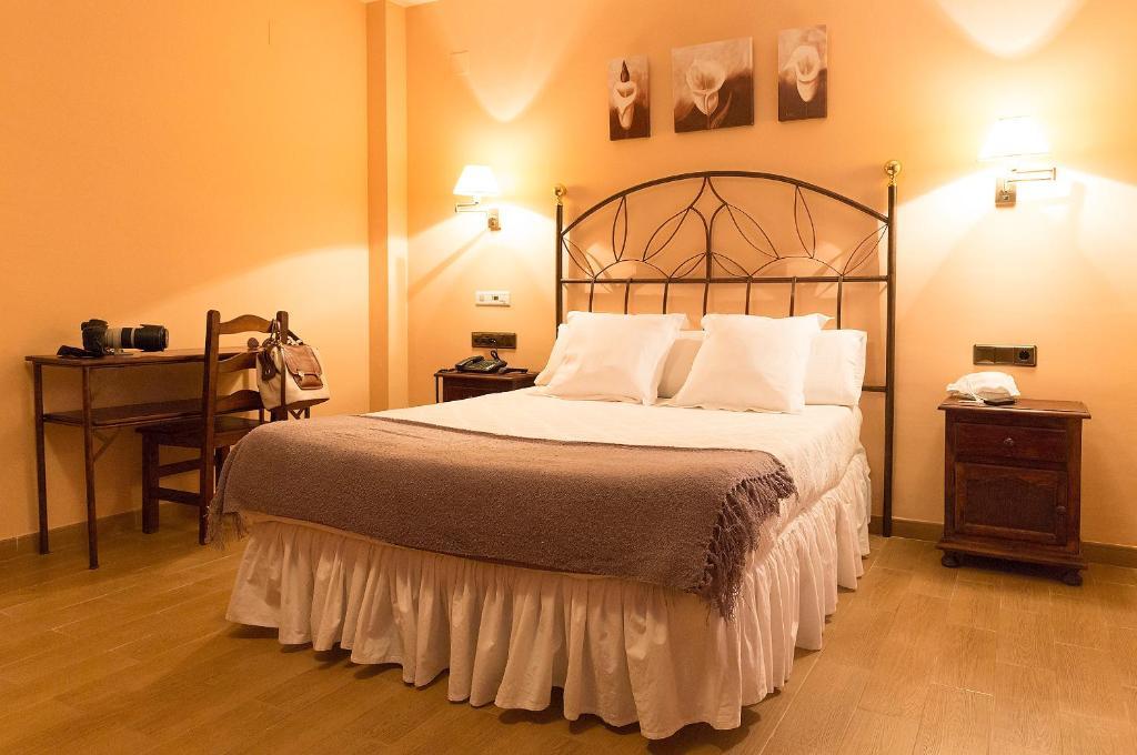 بوساداس Hotel Maria الغرفة الصورة